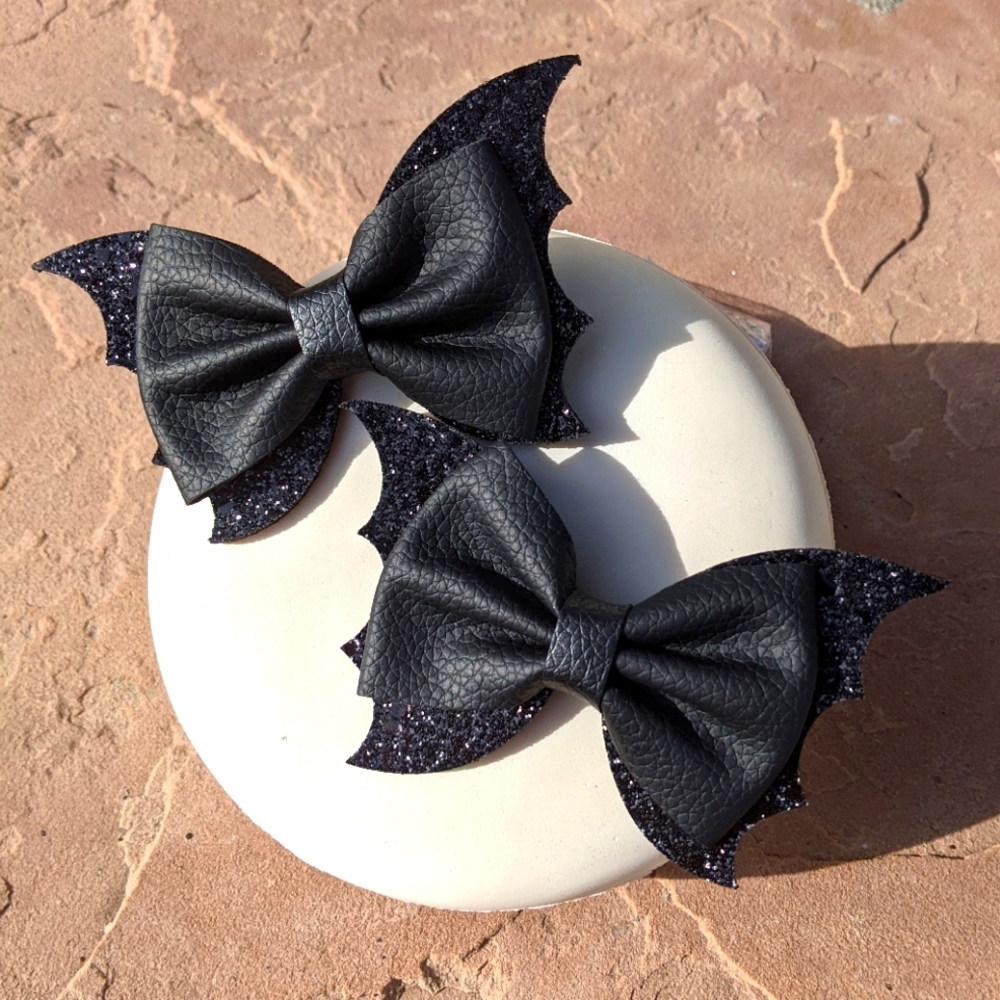 Halloween Bat Bow Hair Clips (pair)